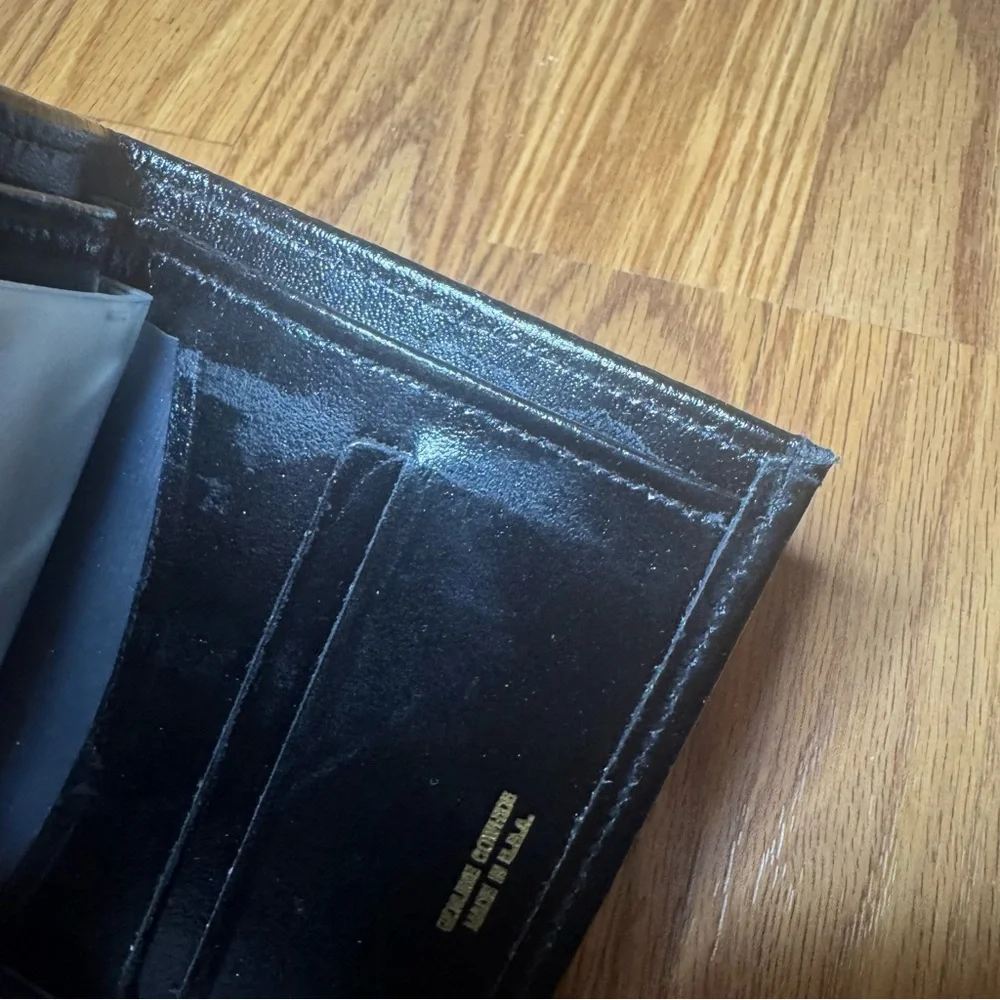 United States Air Force BiFold Wallet Black Genuine Cowhide Made in USA Military